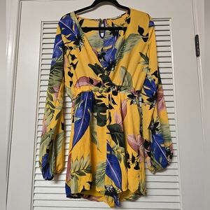 Fashion Nova - Floral Tropical Long-Sleeve Romper W Back Keyhole Detail